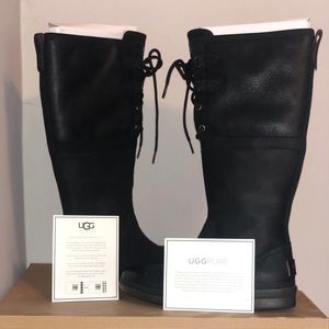 UGG W ELSA BOOTS